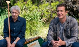 Harrison Ford ve Jason Segel Başrollü “Shrinking” 3. Sezon Onayını Aldı